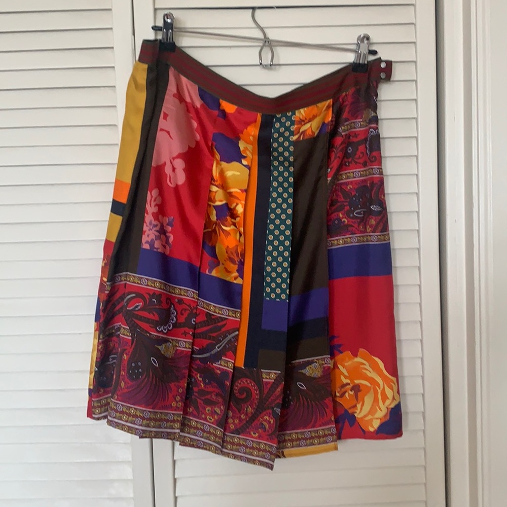 Gorgeous silk asymmetrical skirt MaxMara Weekend